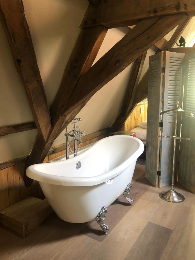 Saint-sauveur 4*